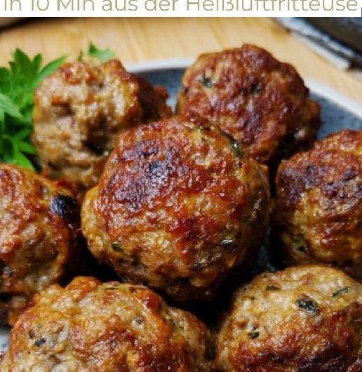 Frikadellen aus dem Airfryer – in 10 Minuten knusprig & saftig!