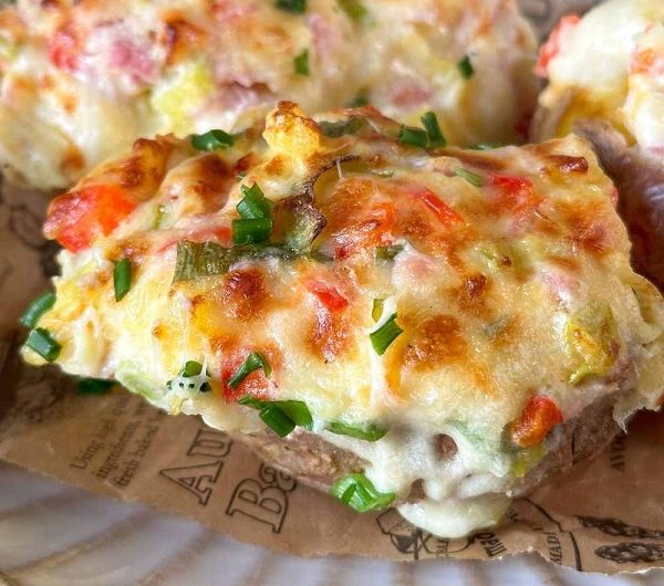 Überbackene Kartoffeln aus der Heißluftfritteuse – cremig, knusprig, unwiderstehlich