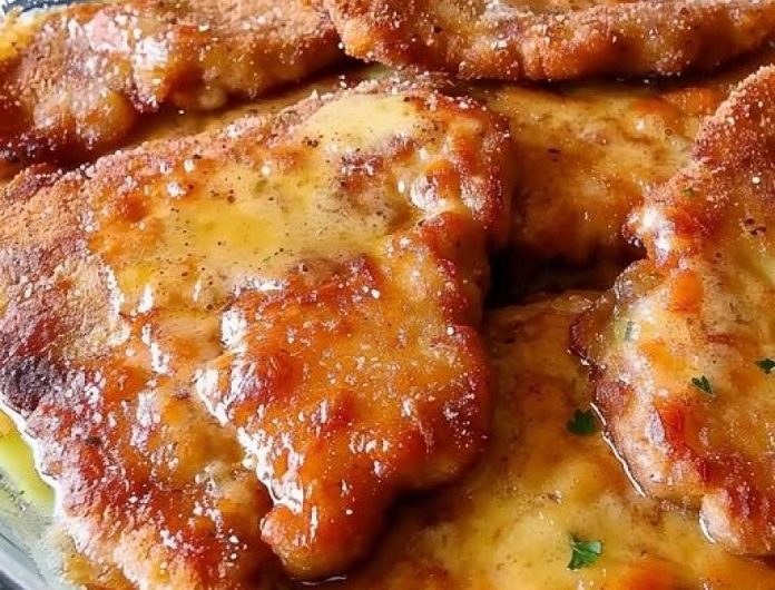 Wenn Sonntage nach Heimat riechen – mein Pfarrerschnitzel mit Knoblauch, wie es bei uns früher gemacht wurde