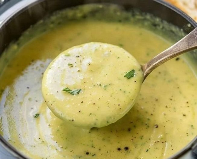 Meine leichte Zucchini-Kartoffel-Suppe – ein stilles Alltagsrezept, das Körper und Seele wärmt