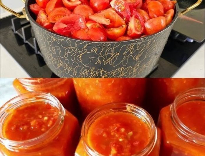 Diese Tomatensauce mache ich jedes Jahr – mein bewährtes Low-Carb-Rezept mit 250 ml Essig, das mich durch den ganzen Winter begleitet