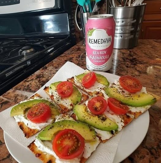 Leichtes Avocado-Fladenbrot ohne Mehl – Mein Lieblingsrezept für bewussten Genuss wie aus einer modernen Landküche