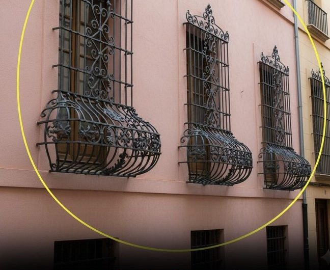 Warum manche Fenstergitter unten gebogen sind – eine kleine Entdeckung aus dem Alltag, die mir plötzlich eine ganz neue Sicht auf alte Häuser gegeben hat