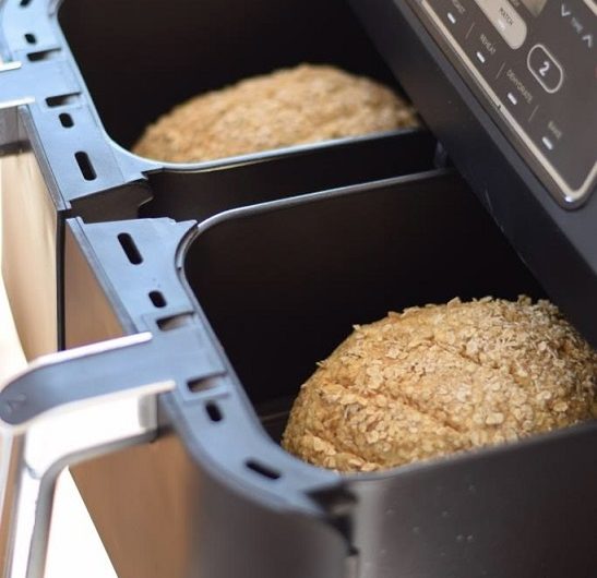 Saftiges Haferflocken-Quark-Brot aus dem Airfryer – ohne Mehl, ohne Hefe, wie bei Oma (und in 30 Minuten fertig!)