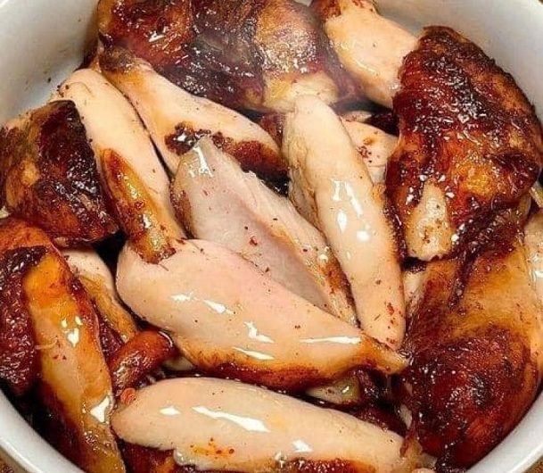 Saftige Hähnchenschenkel aus der Heißluftfritteuse – außen knusprig, innen herrlich zart