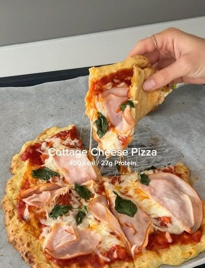 Cottage cheese 🍕Hüttenkäse-Pizza / 400 kcal & 27g Protein 🌱 Rezept in der Beschreibung