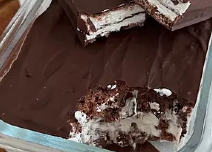 High Protein Kinder Pingui Bowl: Der süße Fitness-Traum! 🍫🍨💪